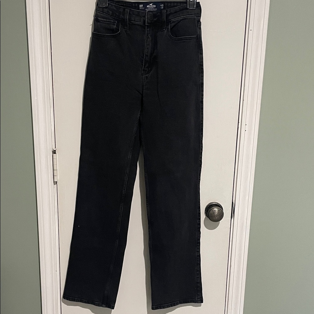 Hollister ultra high rise dad jeans- black
